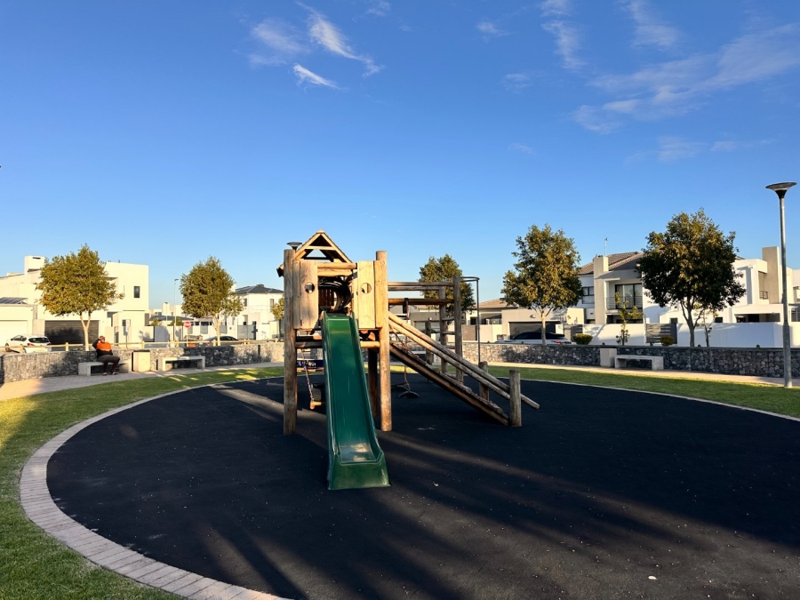 3 Bedroom Property for Sale in Sandown Western Cape